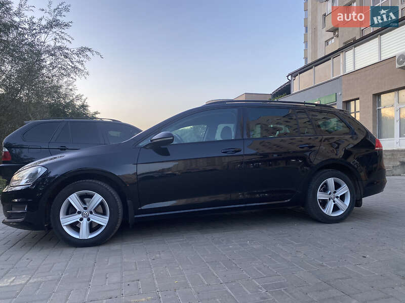 Volkswagen Golf 2013