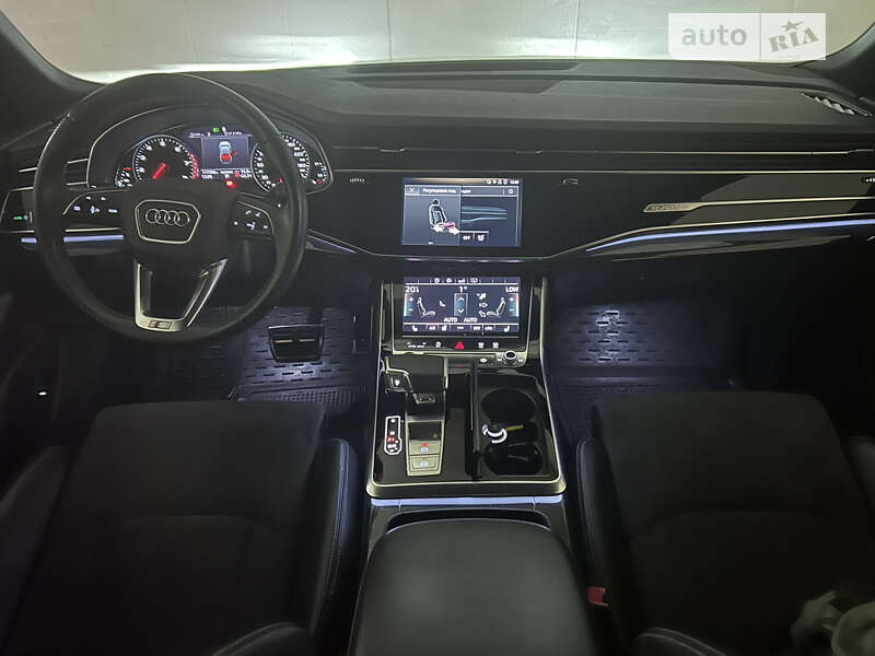 Audi Q8 2019