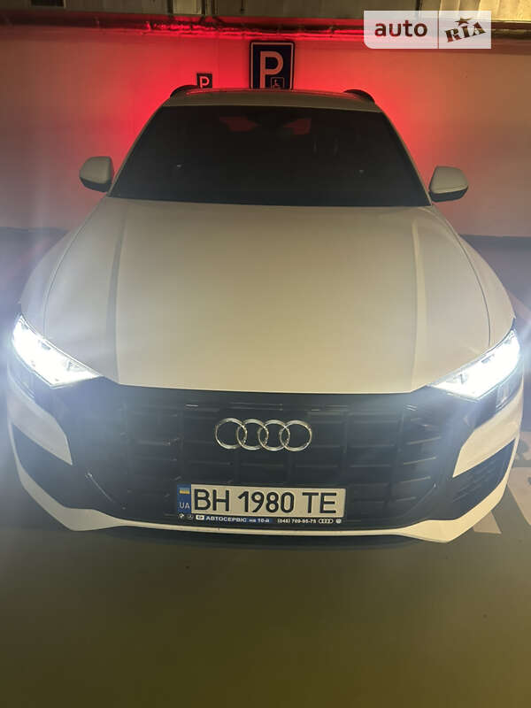 Audi Q8 2019
