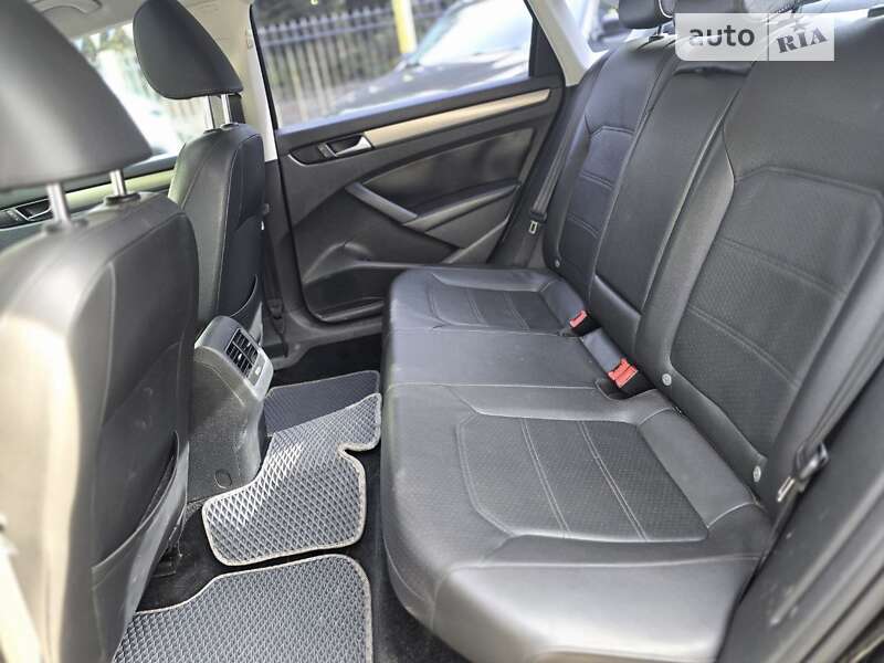 Volkswagen Passat 2013