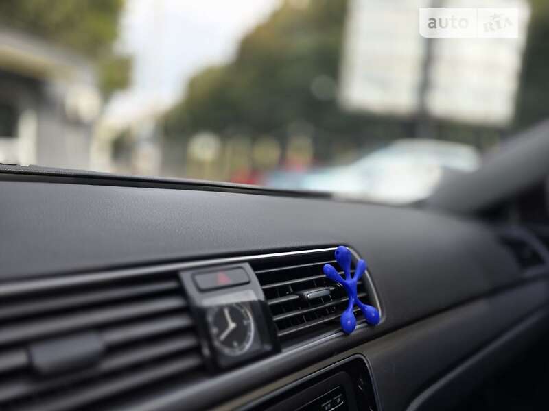 Volkswagen Passat 2013