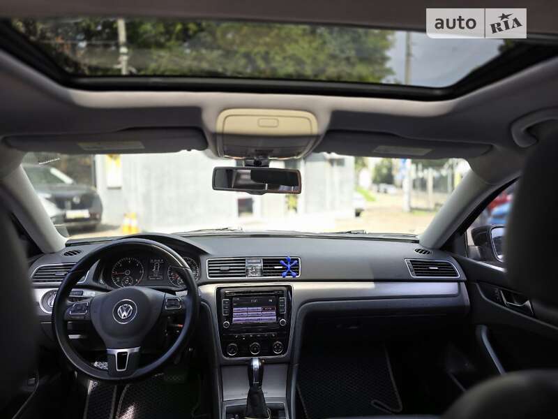 Volkswagen Passat 2013