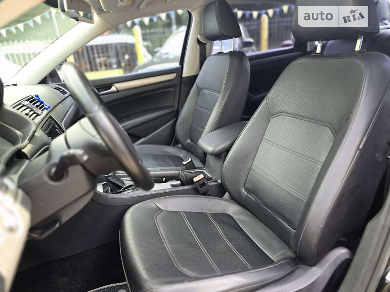 Volkswagen Passat 2013