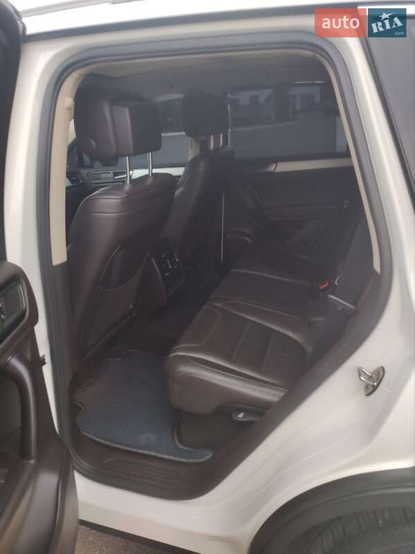Volkswagen-23