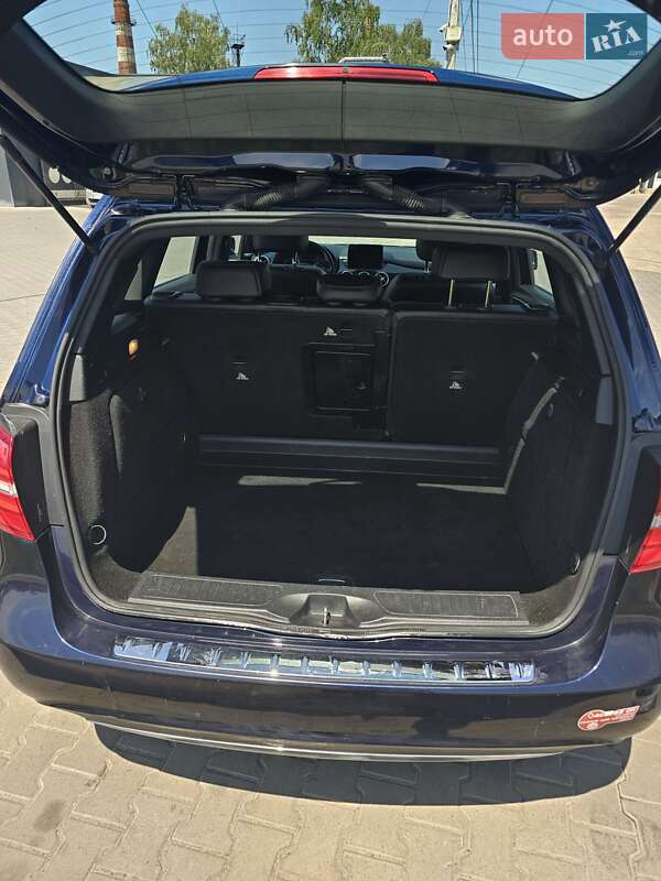 Mercedes-Benz B-Class 2016