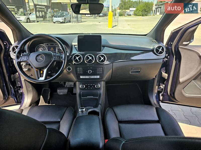 Mercedes-Benz B-Class 2016