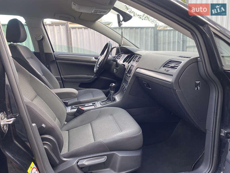 Volkswagen Golf 2013