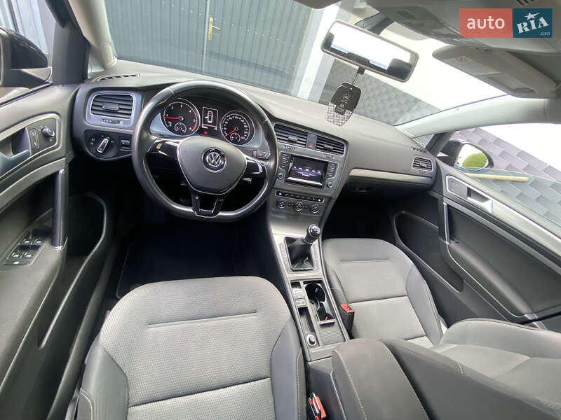 Volkswagen Golf 2013