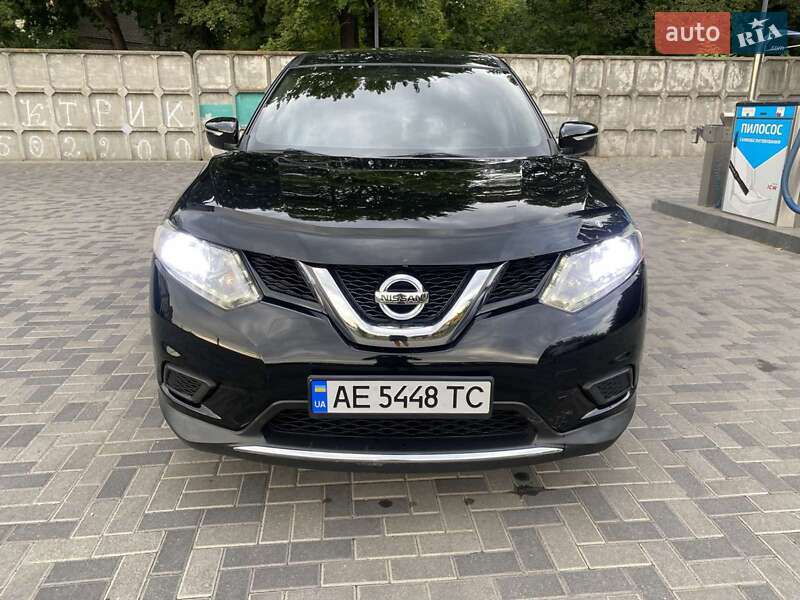 Nissan-8