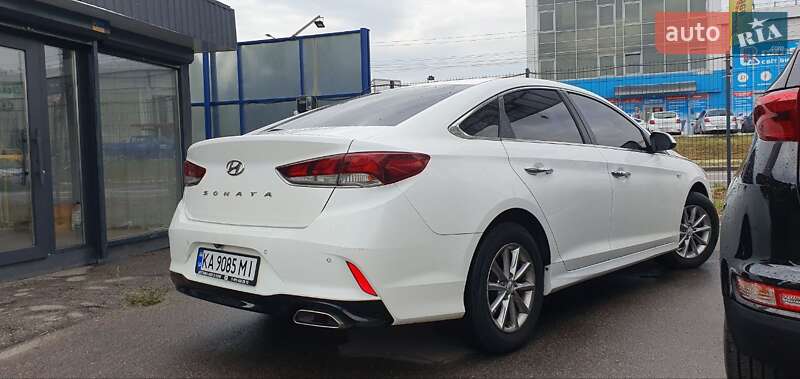 Hyundai-6