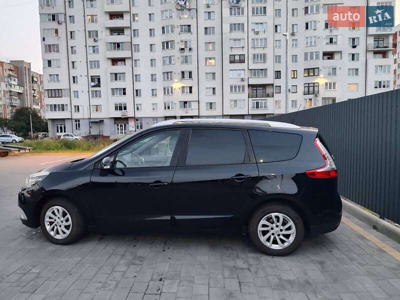 Renault Grand Scenic 2013
