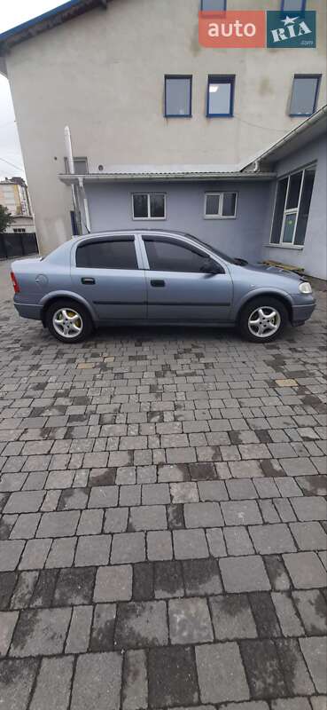 Opel Astra 2007