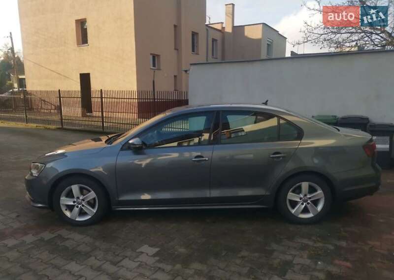 Volkswagen Jetta 2016