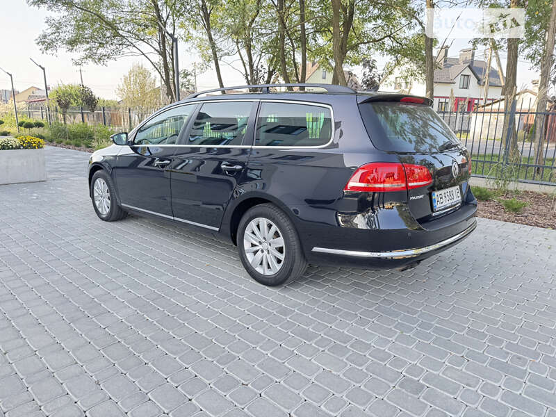 Volkswagen Passat 2011