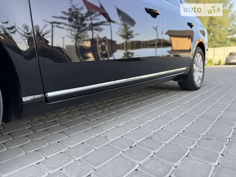 Volkswagen Passat 2011