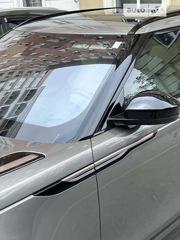 Land Rover Range Rover Velar 2019