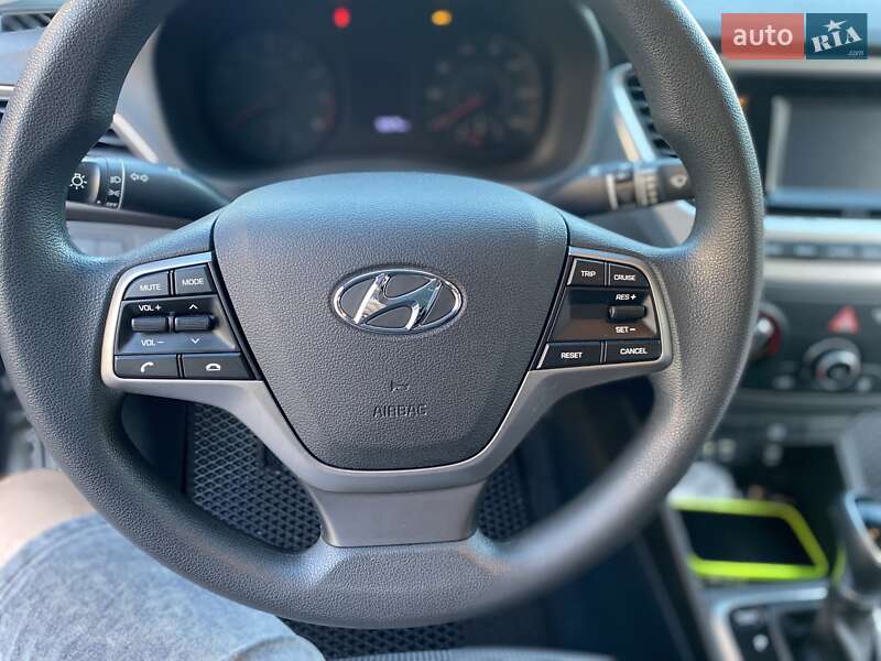 Hyundai Accent 2019