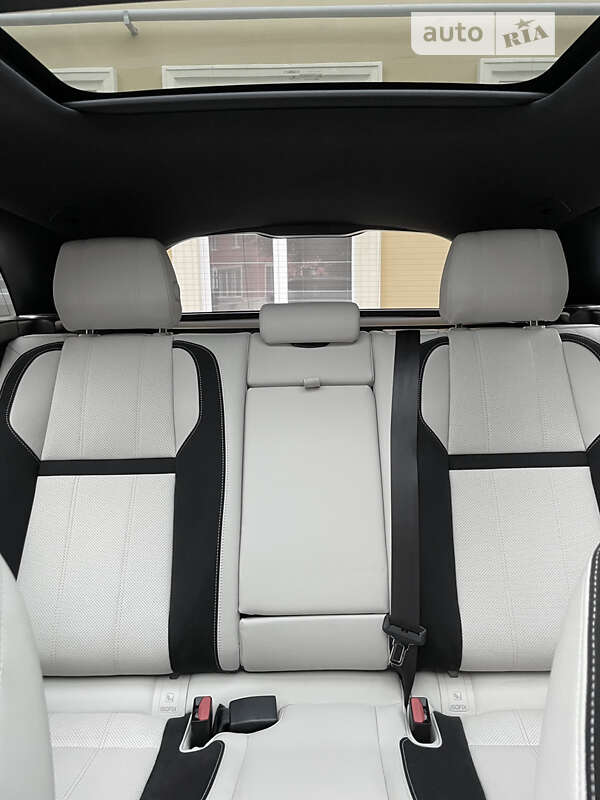 Land Rover Range Rover Velar 2019