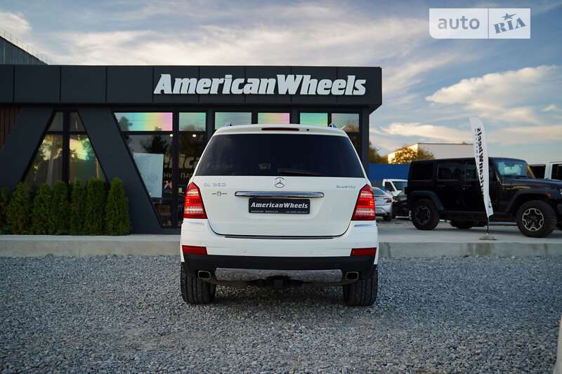 Mercedes-Benz GL-Class 2010