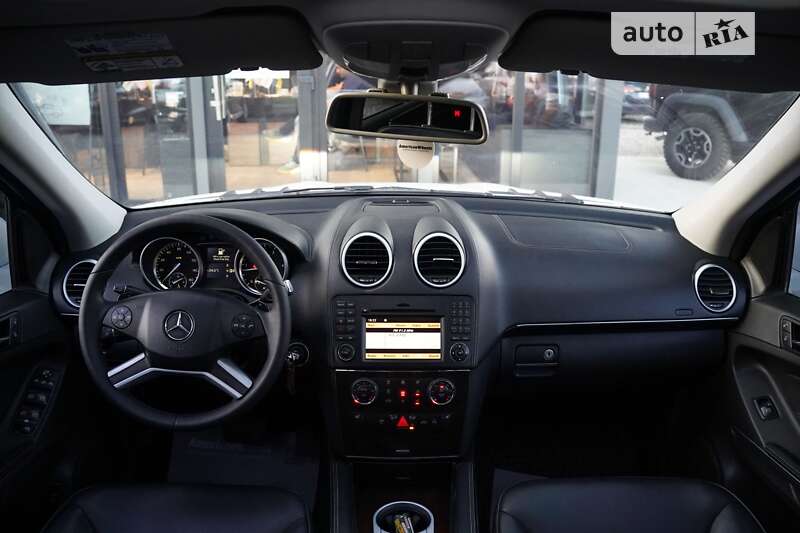 Mercedes-Benz GL-Class 2010