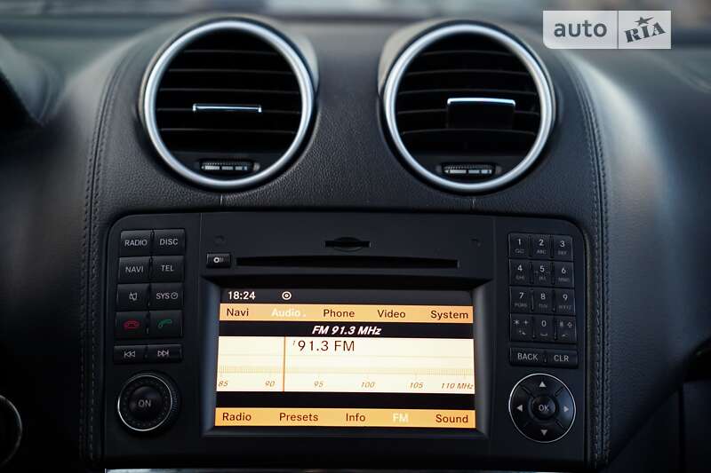 Mercedes-Benz GL-Class 2010