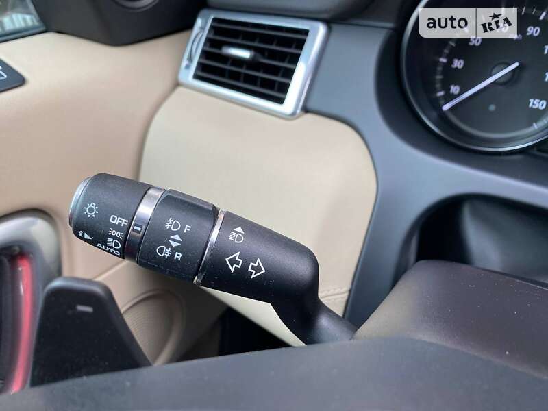 Land Rover Discovery Sport 2016