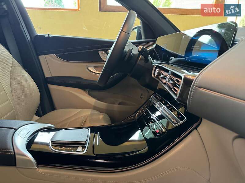 Mercedes-Benz EQC 2022