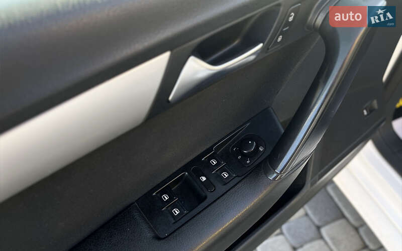 Volkswagen Passat 2013