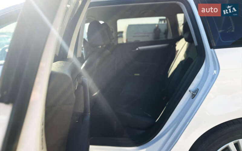 Volkswagen Passat 2013