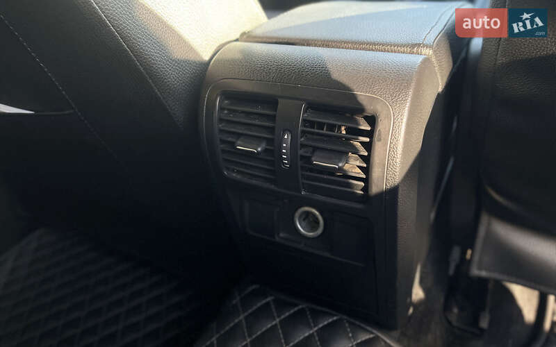 Volkswagen Passat 2013