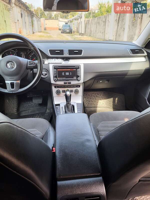 Volkswagen Passat 2013