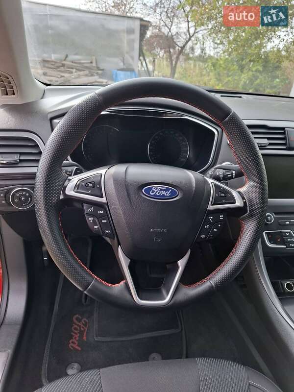Ford Mondeo 2016