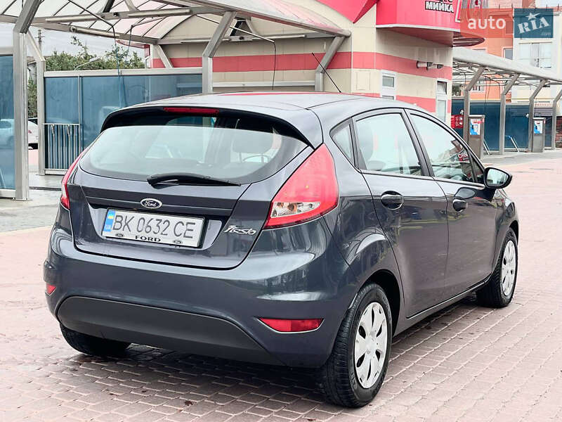 Ford Fiesta 2011