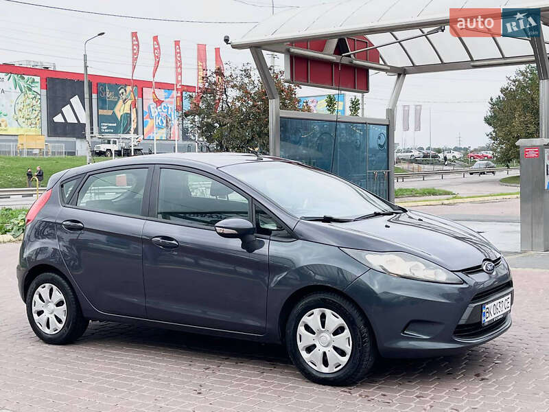 Ford Fiesta 2011