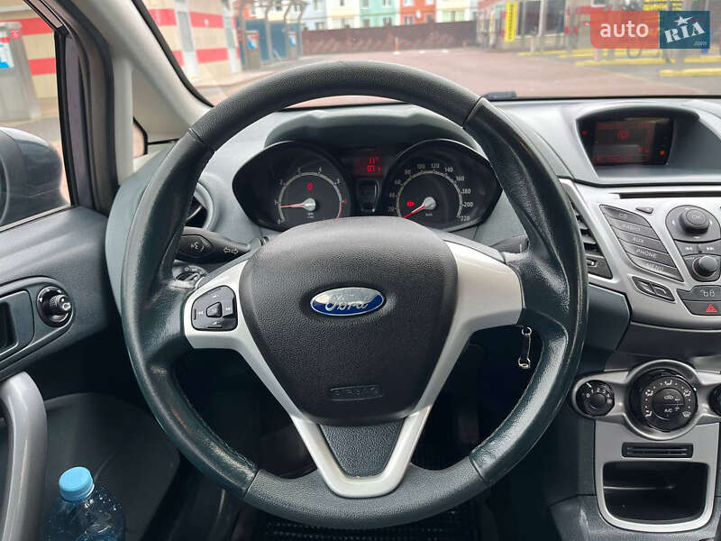 Ford Fiesta 2011