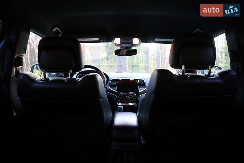 Jeep Grand Cherokee 2019