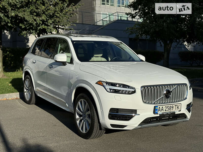 Volvo XC90 2016