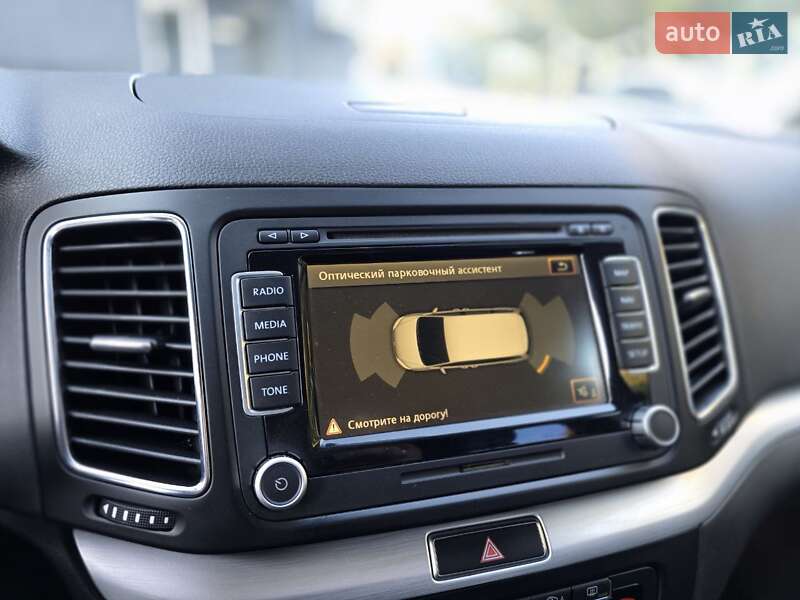 Volkswagen Sharan 2012