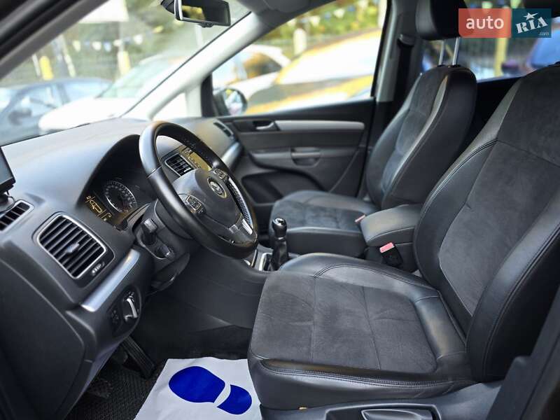 Volkswagen Sharan 2012