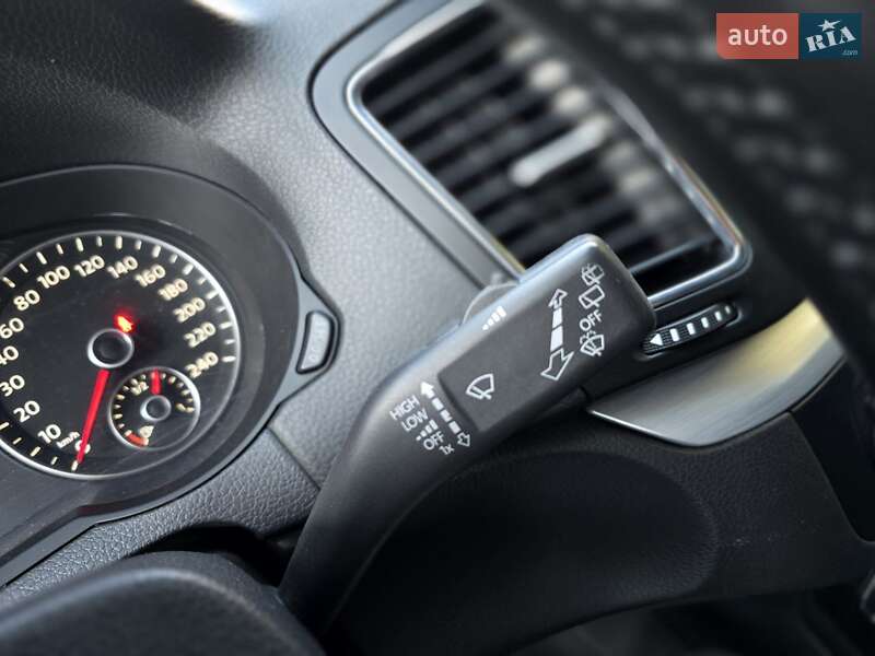 Volkswagen Sharan 2012