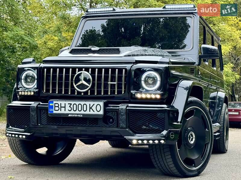 Mercedes-Benz-115