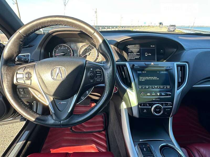 Acura TLX 2018