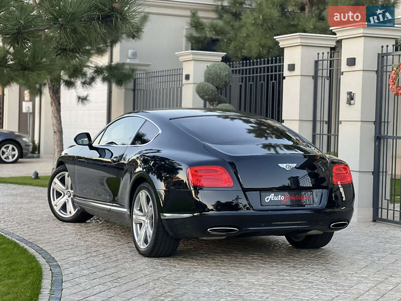 Bentley Continental GT 2011