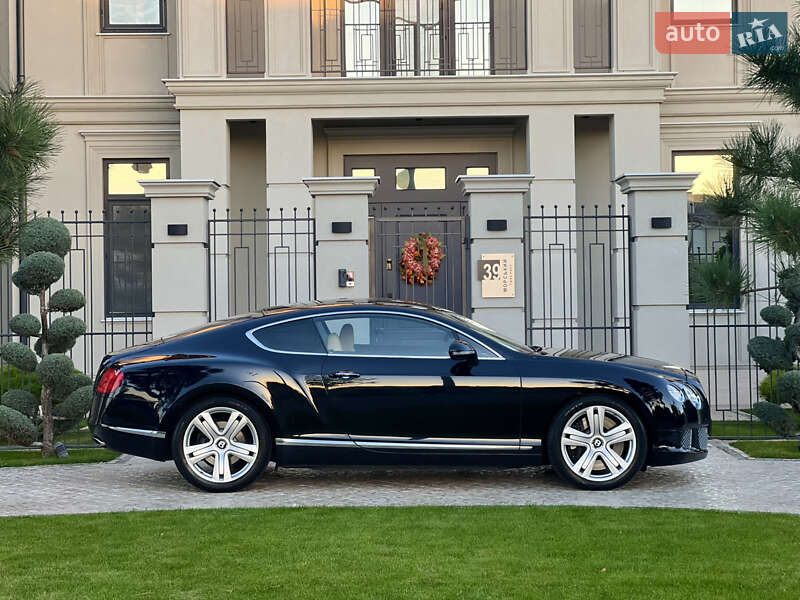Bentley Continental GT 2011
