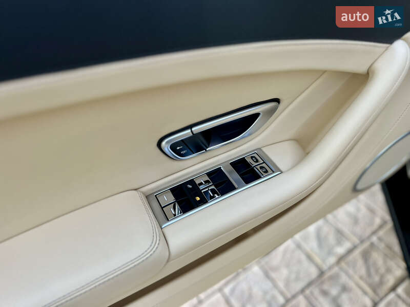 Bentley Continental GT 2011