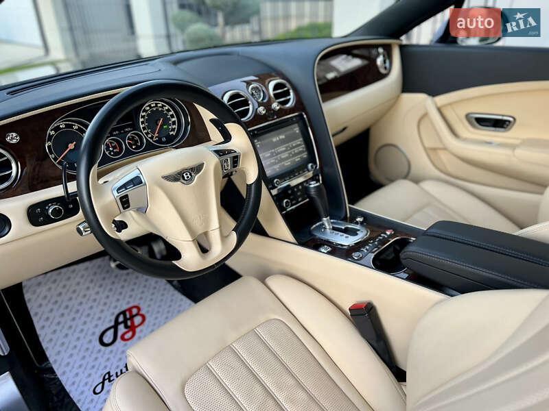 Bentley Continental GT 2011