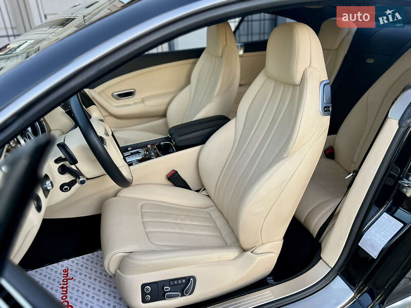 Bentley Continental GT 2011