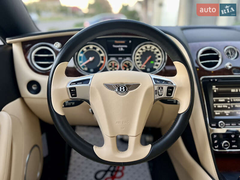 Bentley Continental GT 2011