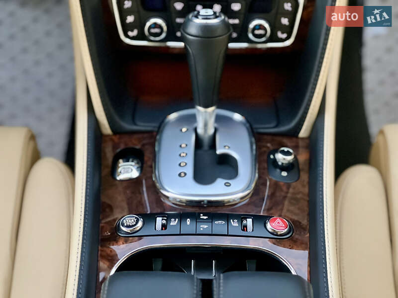 Bentley Continental GT 2011