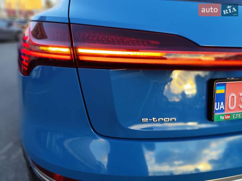Audi e-tron 2019